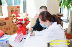 9年了，身患晚期肾癌的她，如今已经恢复正常生活