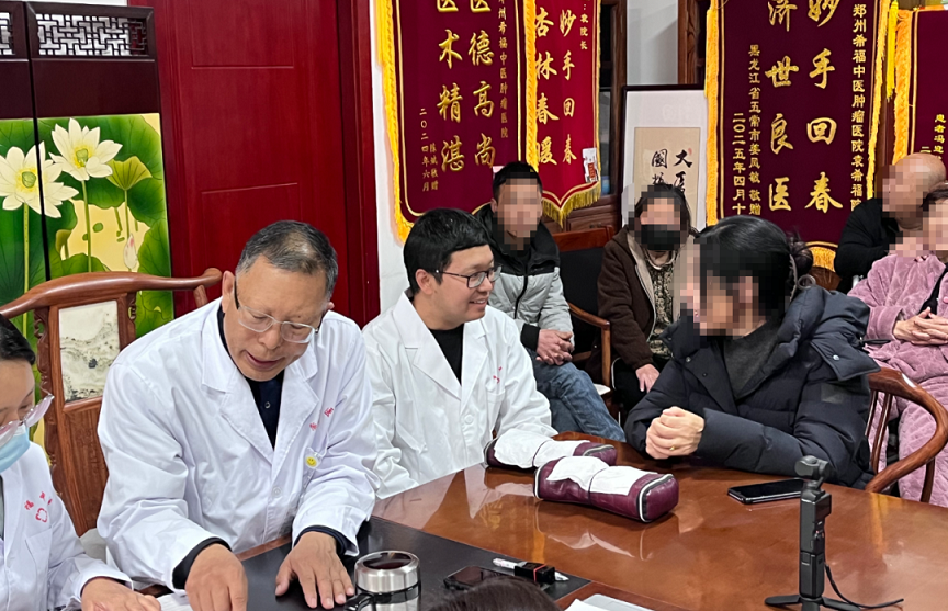 正月初七暖意浓，袁希福院长开诊首日温情满溢